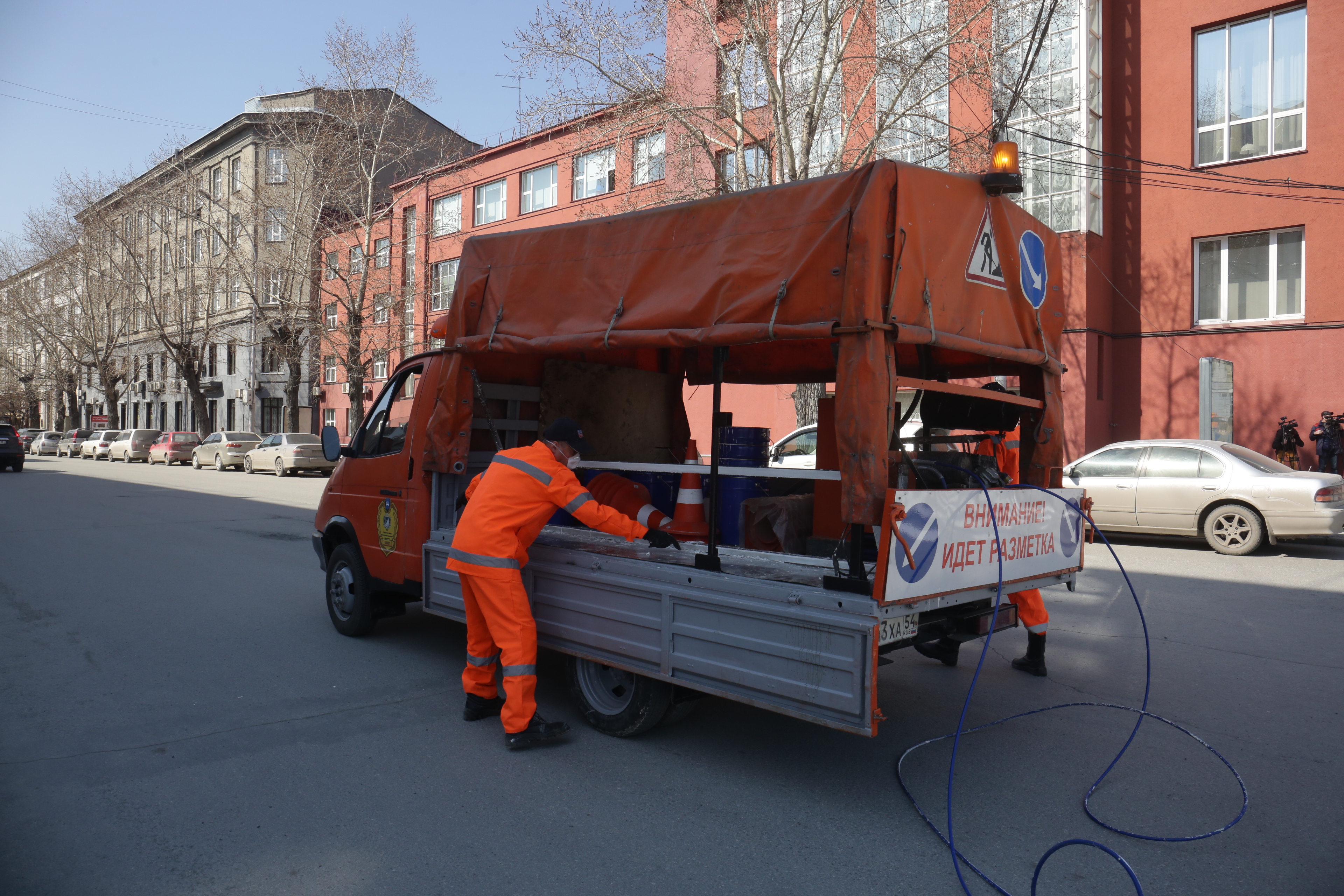 Наносить разметку на дороги Новосибирска начнут в апреле