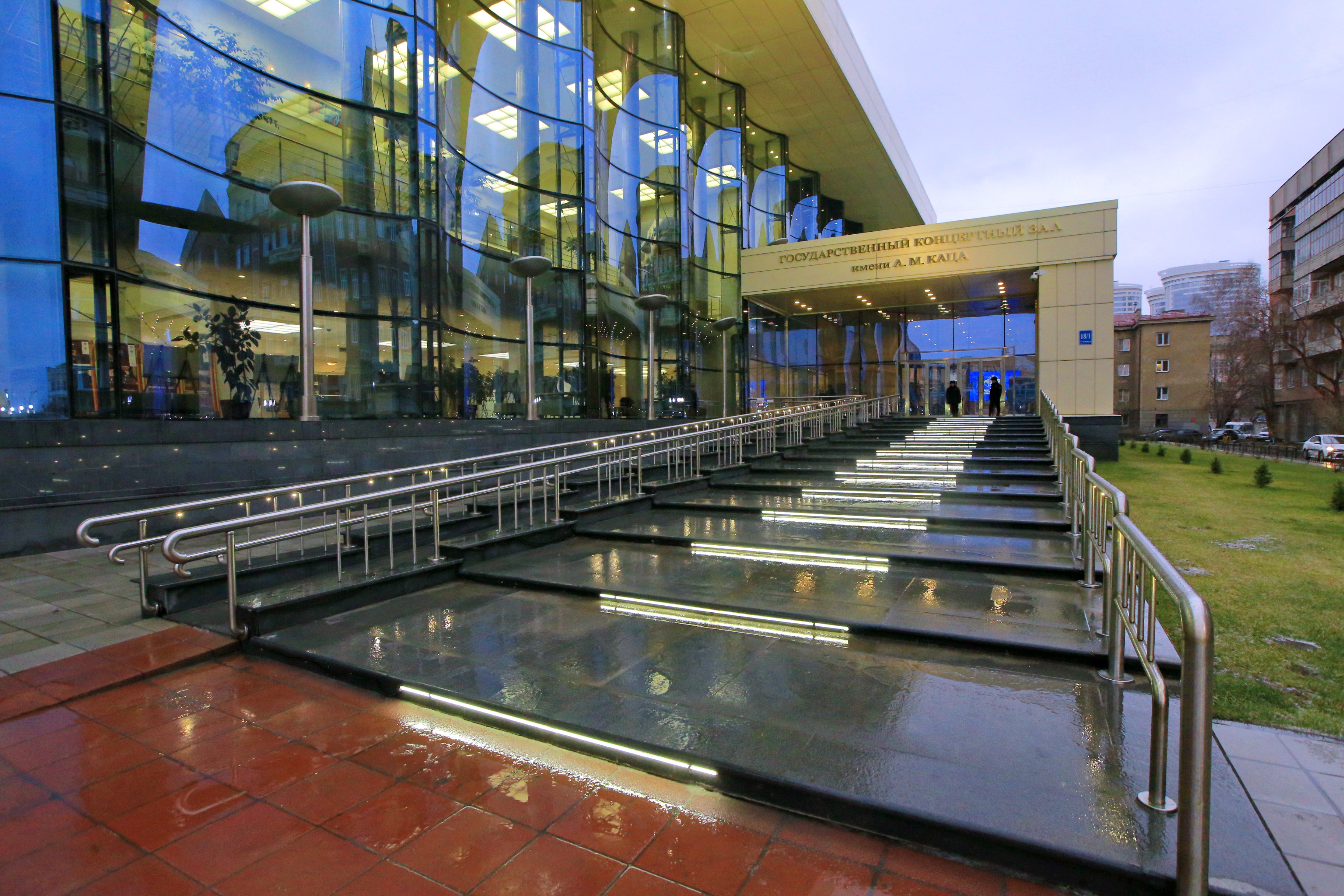 Афиша Новосибирска: куда сходить в понедельник, 27 апреля