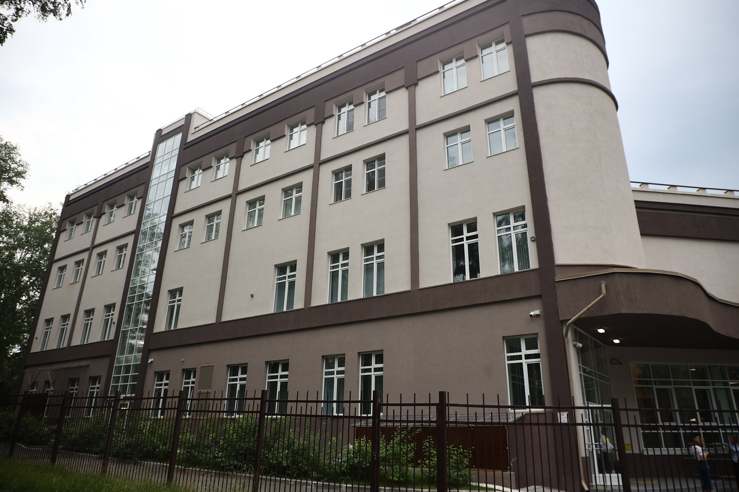 Самая большая в Новосибирске музыкальная школа получила лицензию