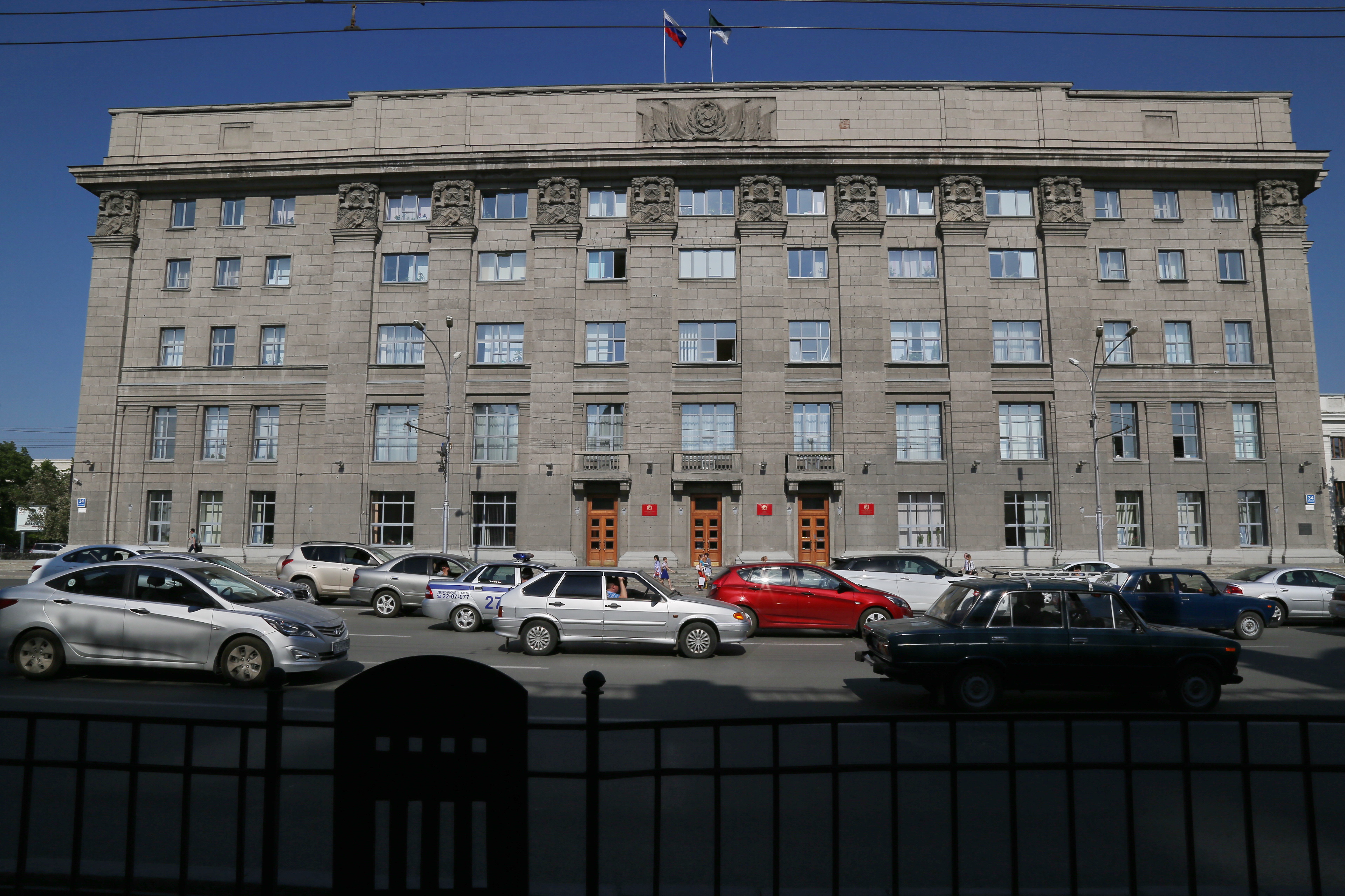 Штат управленцев сократят на 5% в Новосибирске