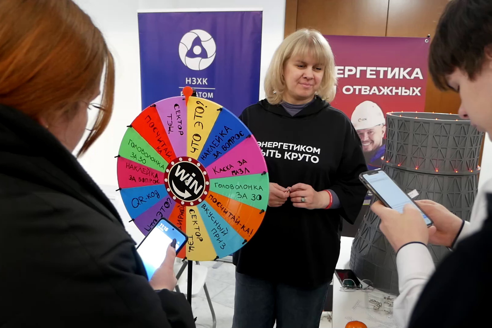 Самые дефицитные профессии озвучили на ярмарке вакансий в Новосибирске