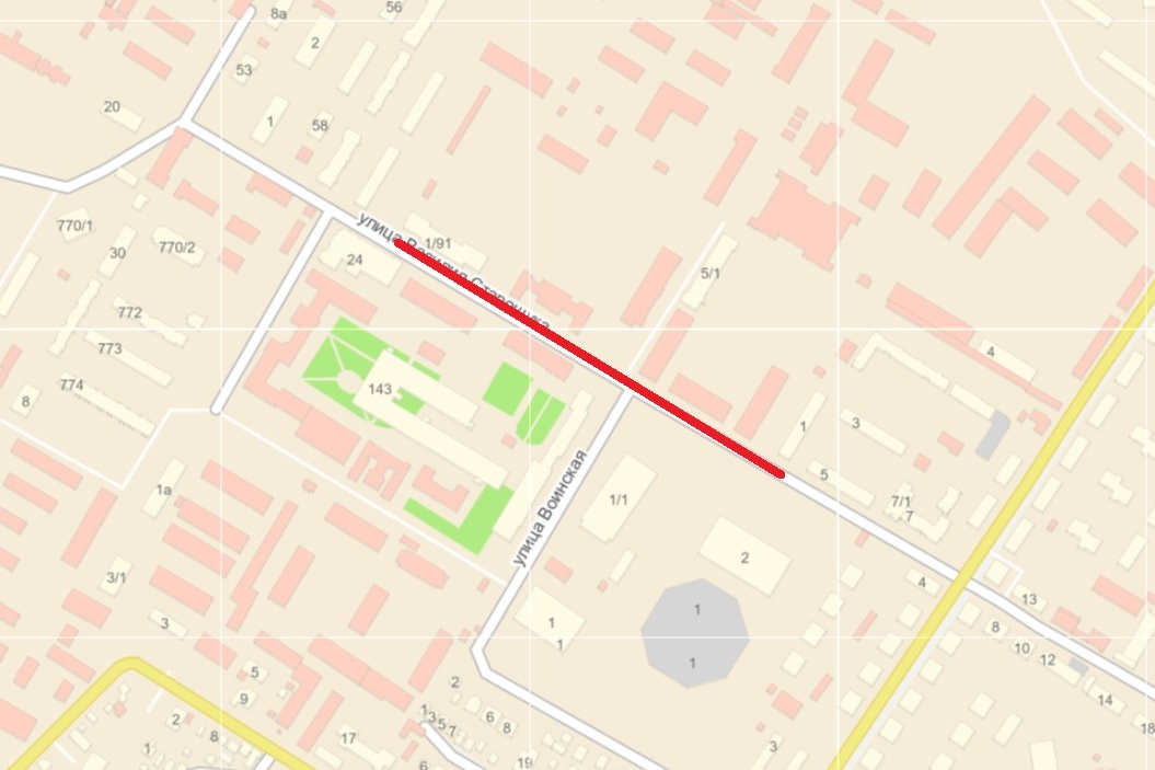 Проезд по старому военному городку перекрыли из-за угрозы обрушения крыши