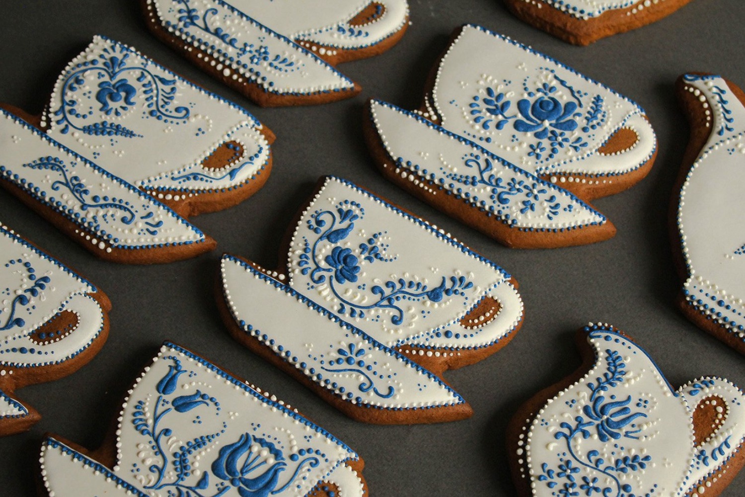 Даже есть жалко: пряничные шедевры создаёт архитектор из Новосибирска