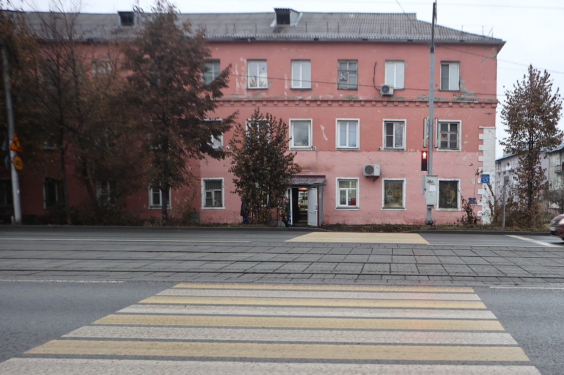 Трёхэтажный дом на легендарной Расточке приговорили к сносу