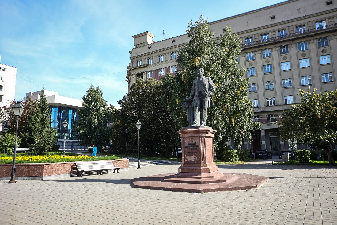 Новосибирские архитекторы решили найти могилу Андрея Крячкова в Сочи