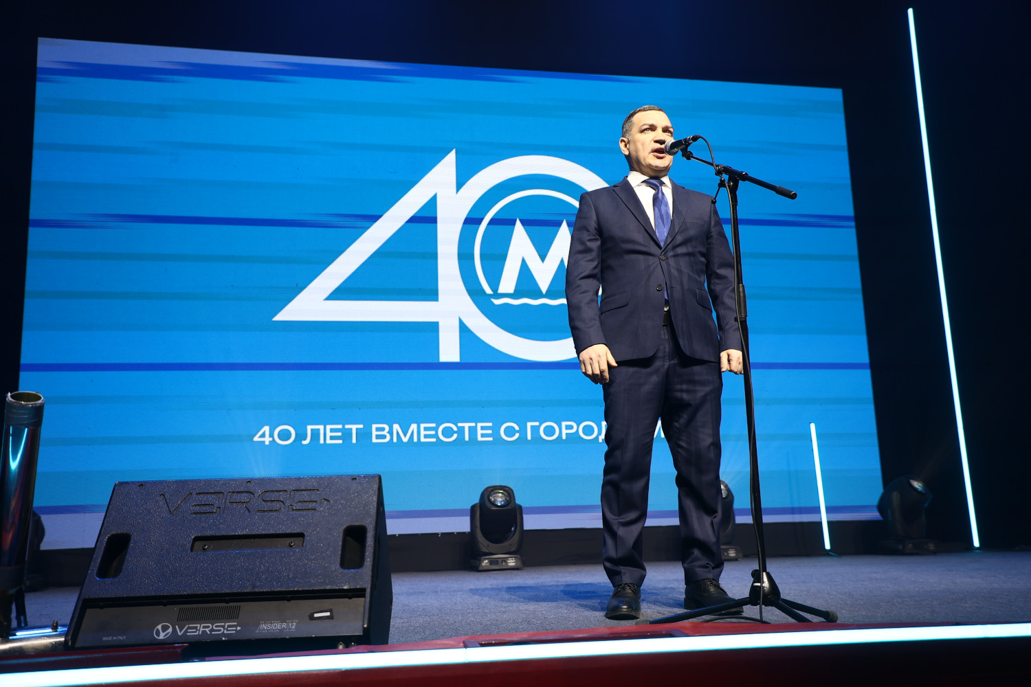 Мэр Кудрявцев поздравил метрополитен Новосибирска с 40-летием