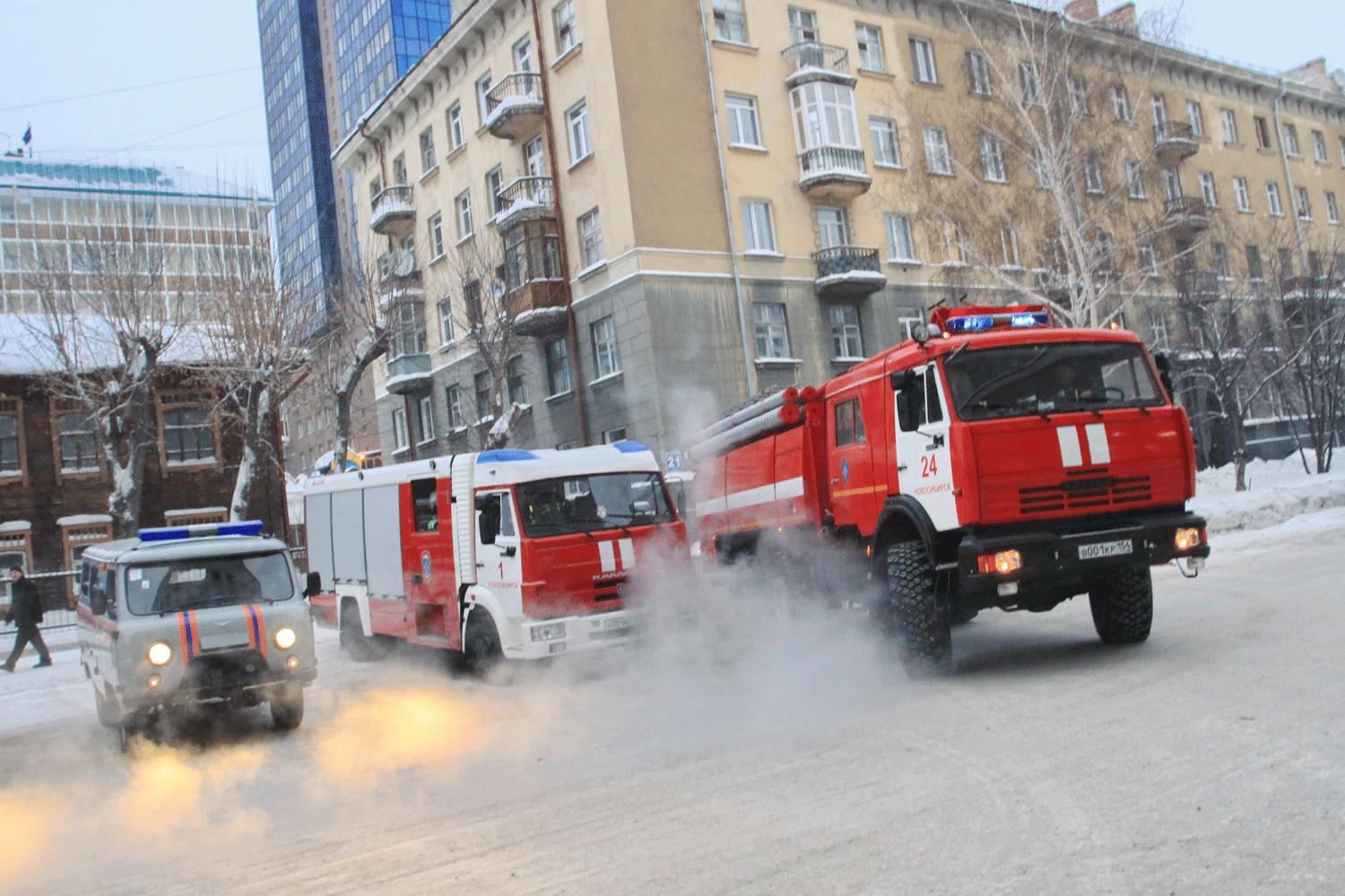 Четверо человек пострадали на пожарах в Новосибирске за неделю