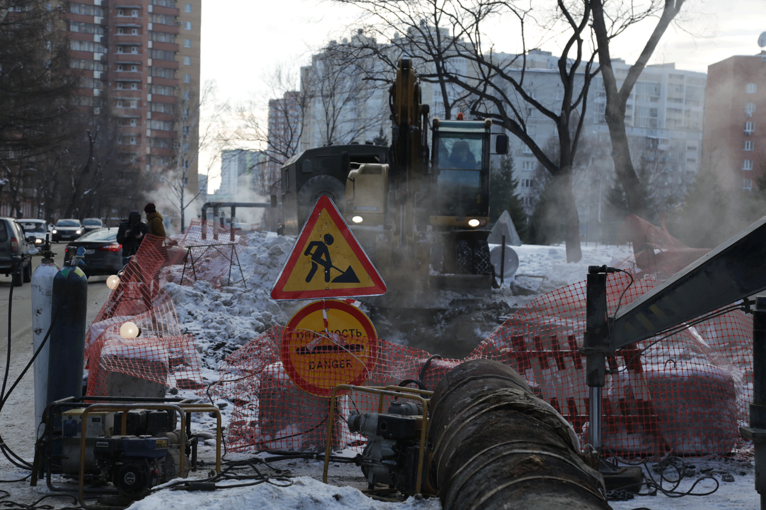 Энергетики до начала сезона заменили 6 км теплосетей в Новосибирске