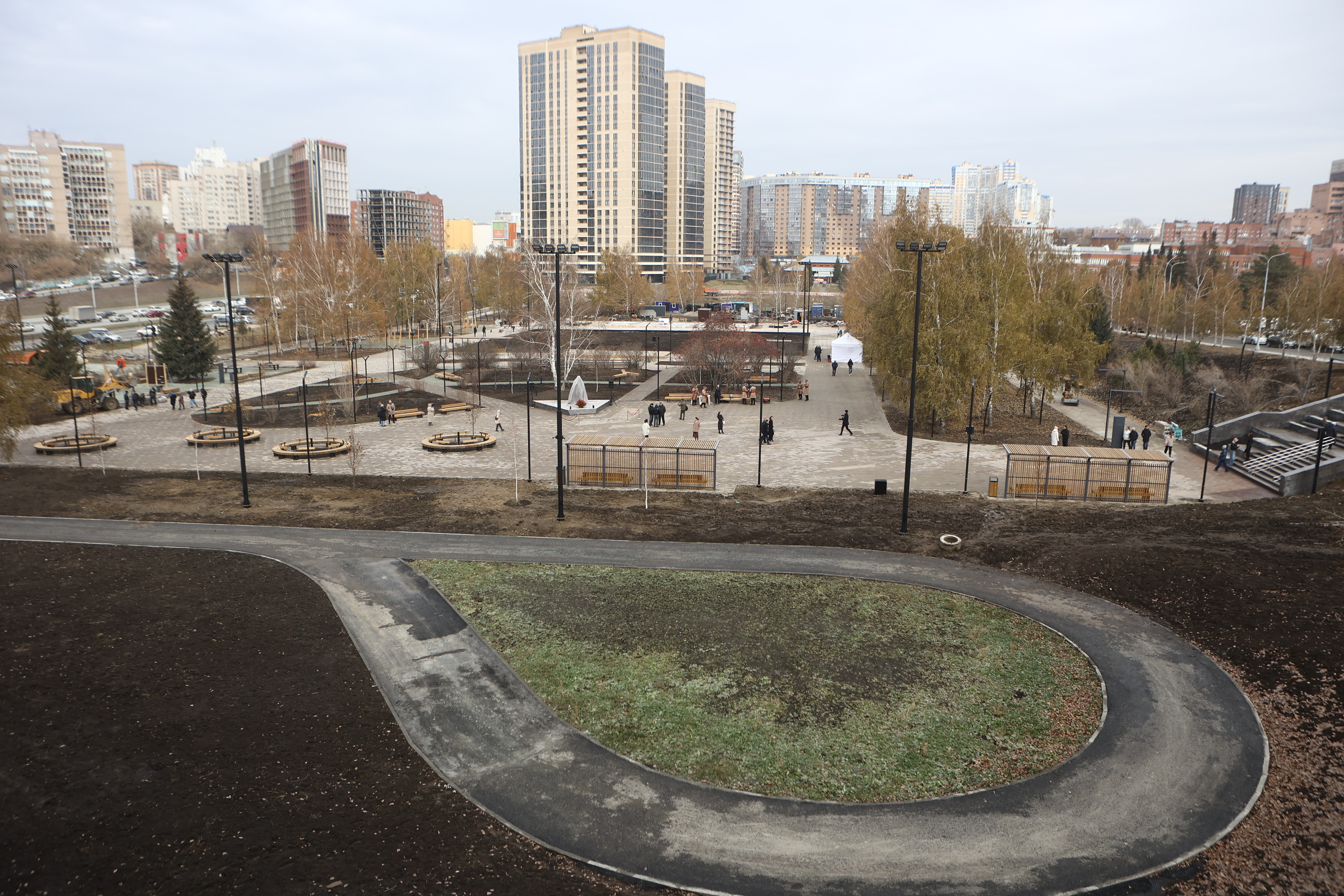 В Бугаков-парке отремонтировали испорченное за зиму покрытие