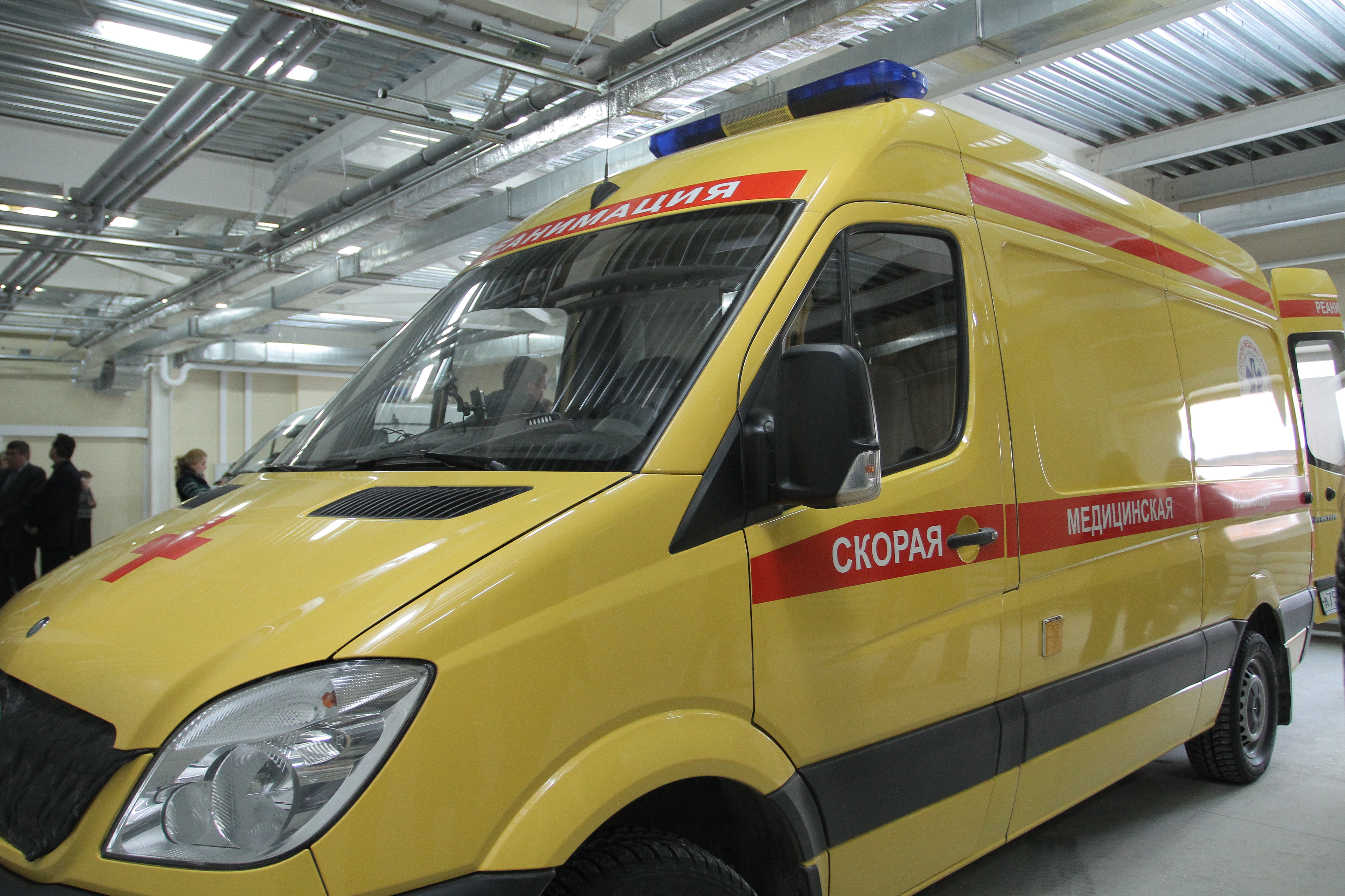 Мэр Кудрявцев поздравляет с праздником работников скорой помощи