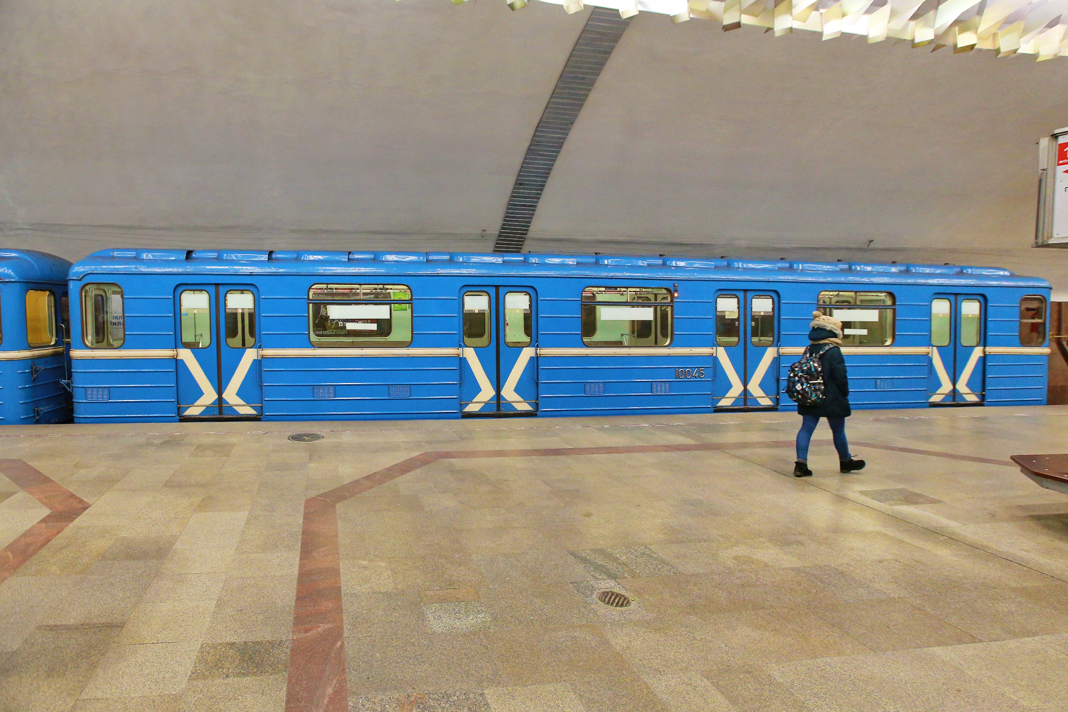 Метро Новосибирска отмечает 40 лет: стикеры подземки появились в Telegram