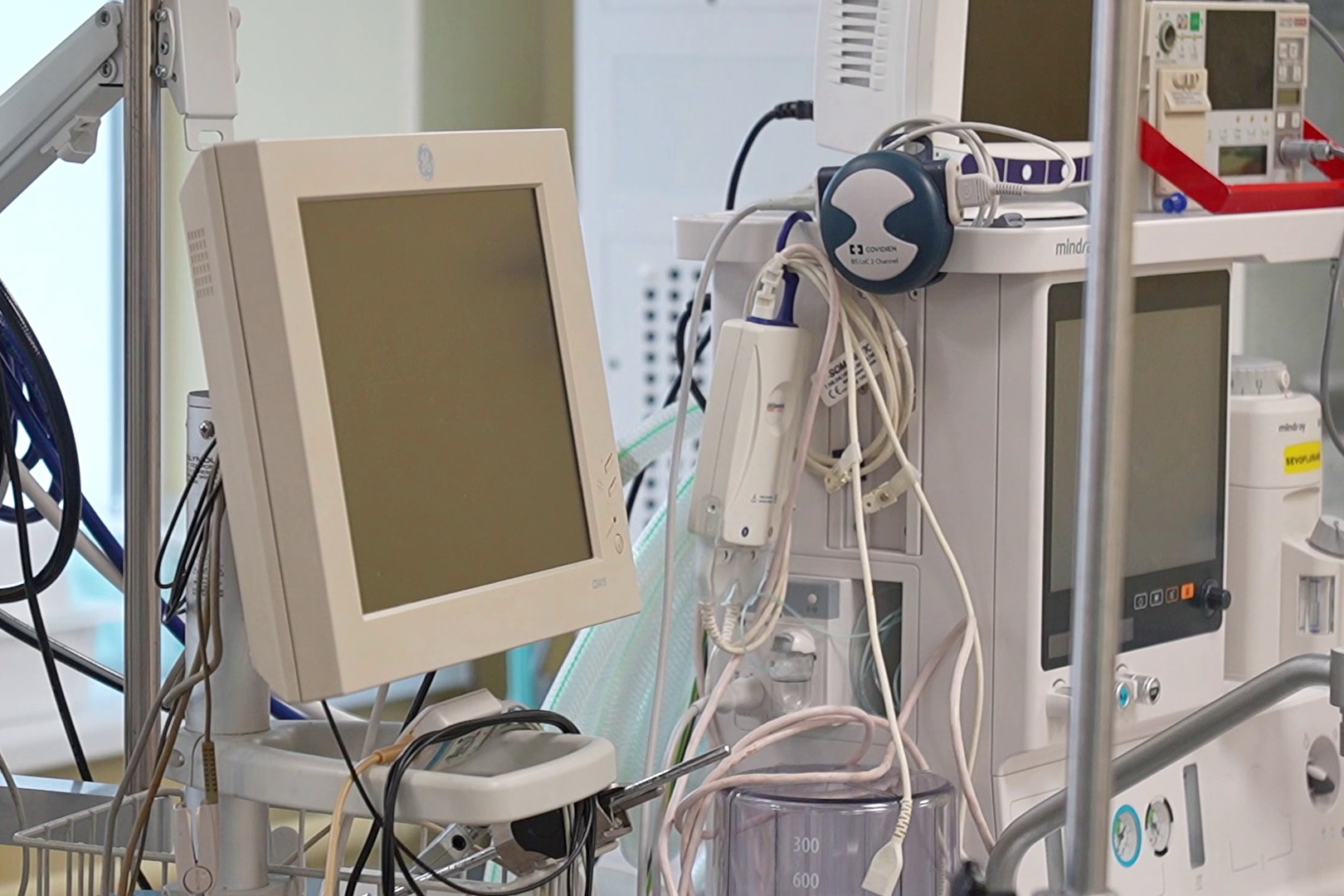 Лечим тысячу аритмий: областной кардиодиспансер показал свои операционные