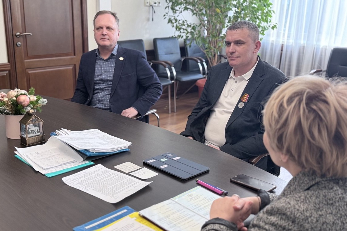 Участники СВО смогут преподавать новый предмет в новосибирских школах