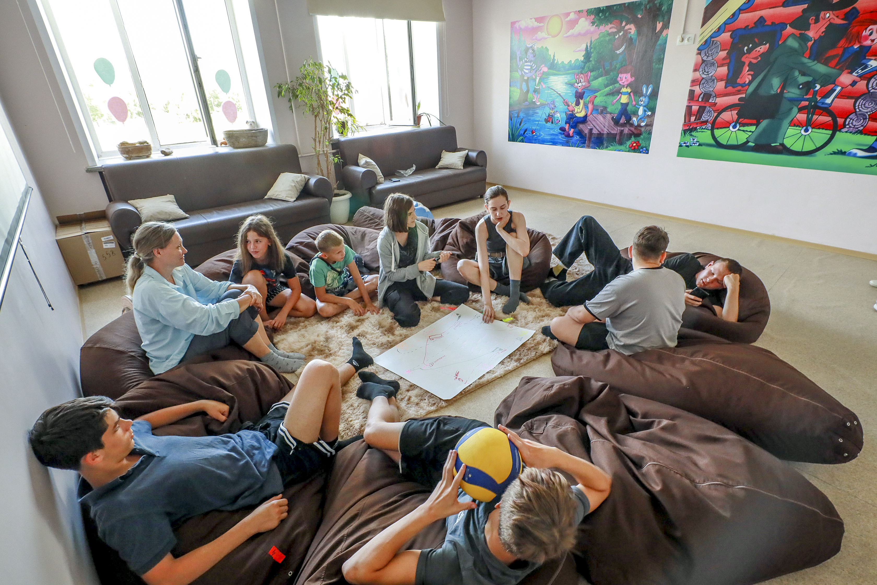 Трудных детей снимают с учёта после отдыха в лагере «Тёплого дома»