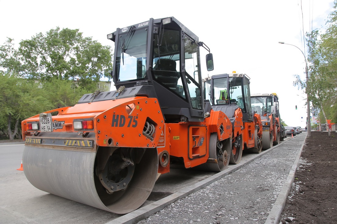 В Новосибирске ищут подрядчиков для ремонта дорог на 2,2 млрд рублей