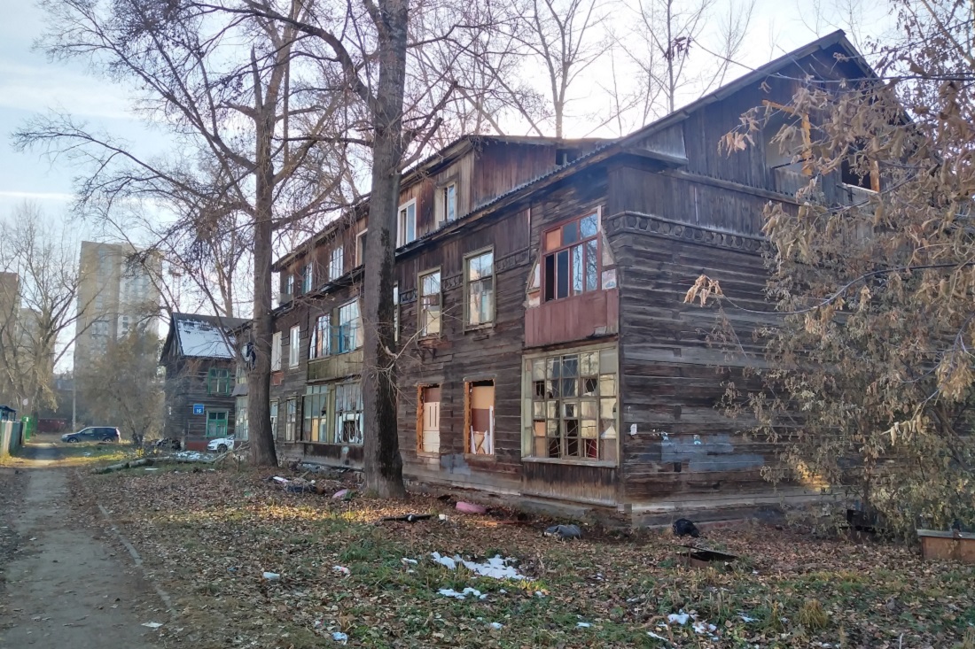 Новосибирская мэрия выкупит квартиры в 5 аварийных домах: адреса