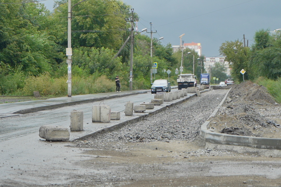 Оборонную и Ударную после ремонта труб приведут в порядок к 1 сентября
