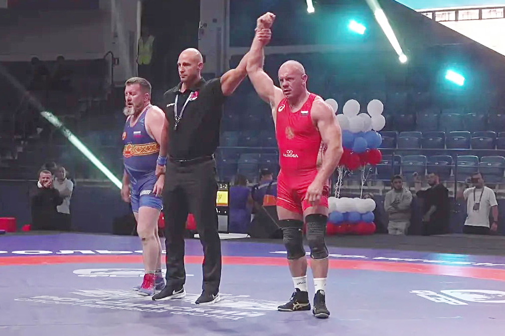 Новосибирец завоевал золото чемпионата России по вольной борьбе