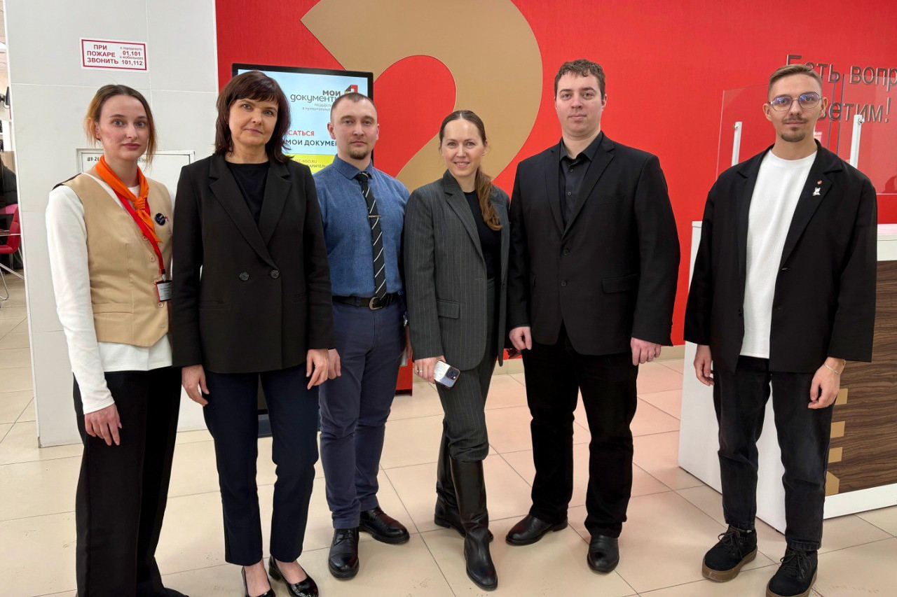 «Герои НовоСибири» нашли способ улучшить работу МФЦ в Новосибирске