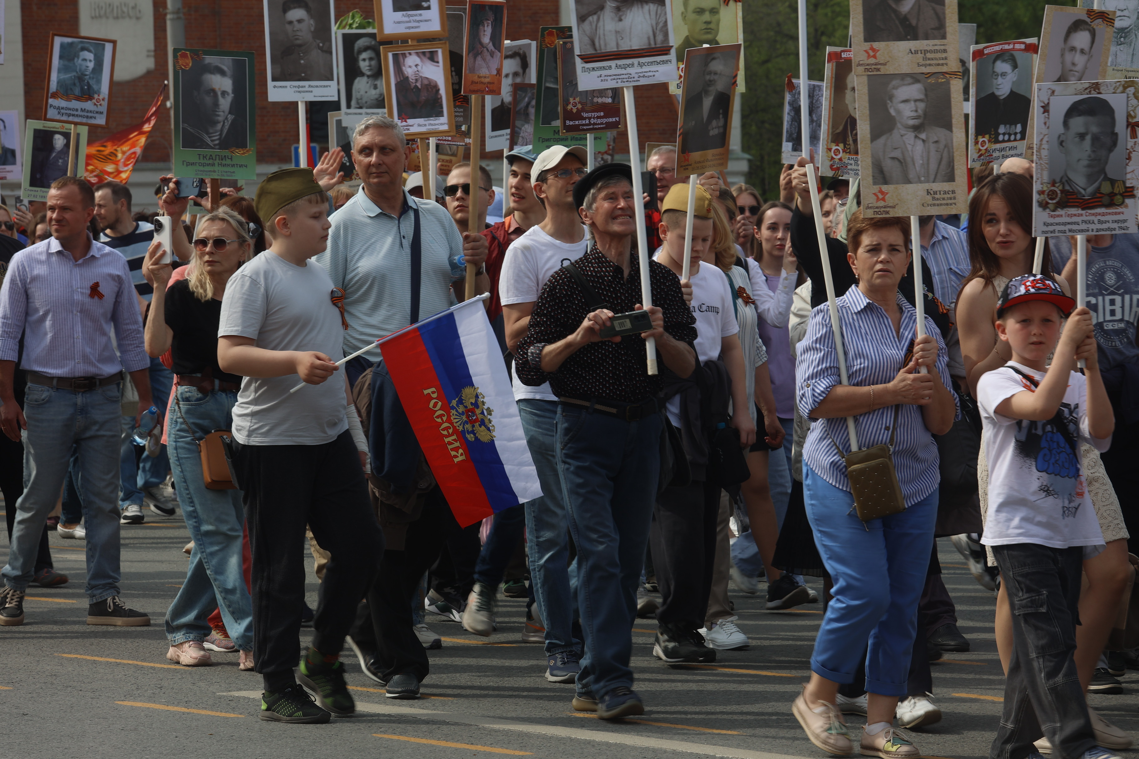 Стало известно время и место прохождения Бессмертного полка в Новосибирске