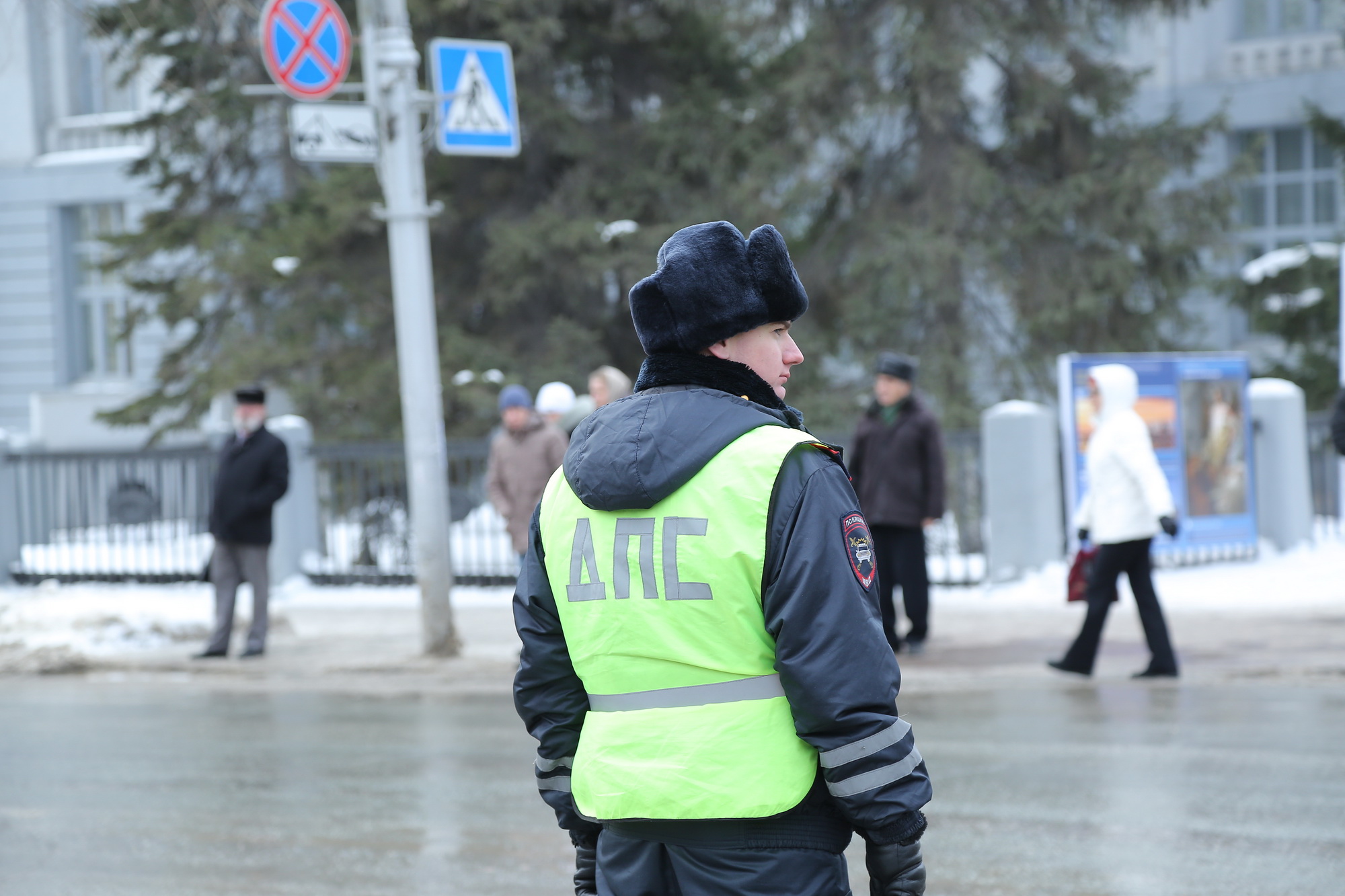 МРОТ, призыв и ПДД: какие новшества ждут новосибирцев в 2026 году