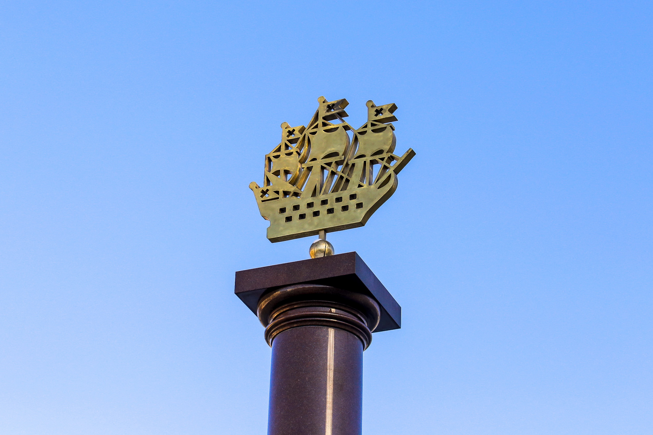 Мэр Кудрявцев: «Ровно 82 года назад Ленинград сбросил цепи блокады»