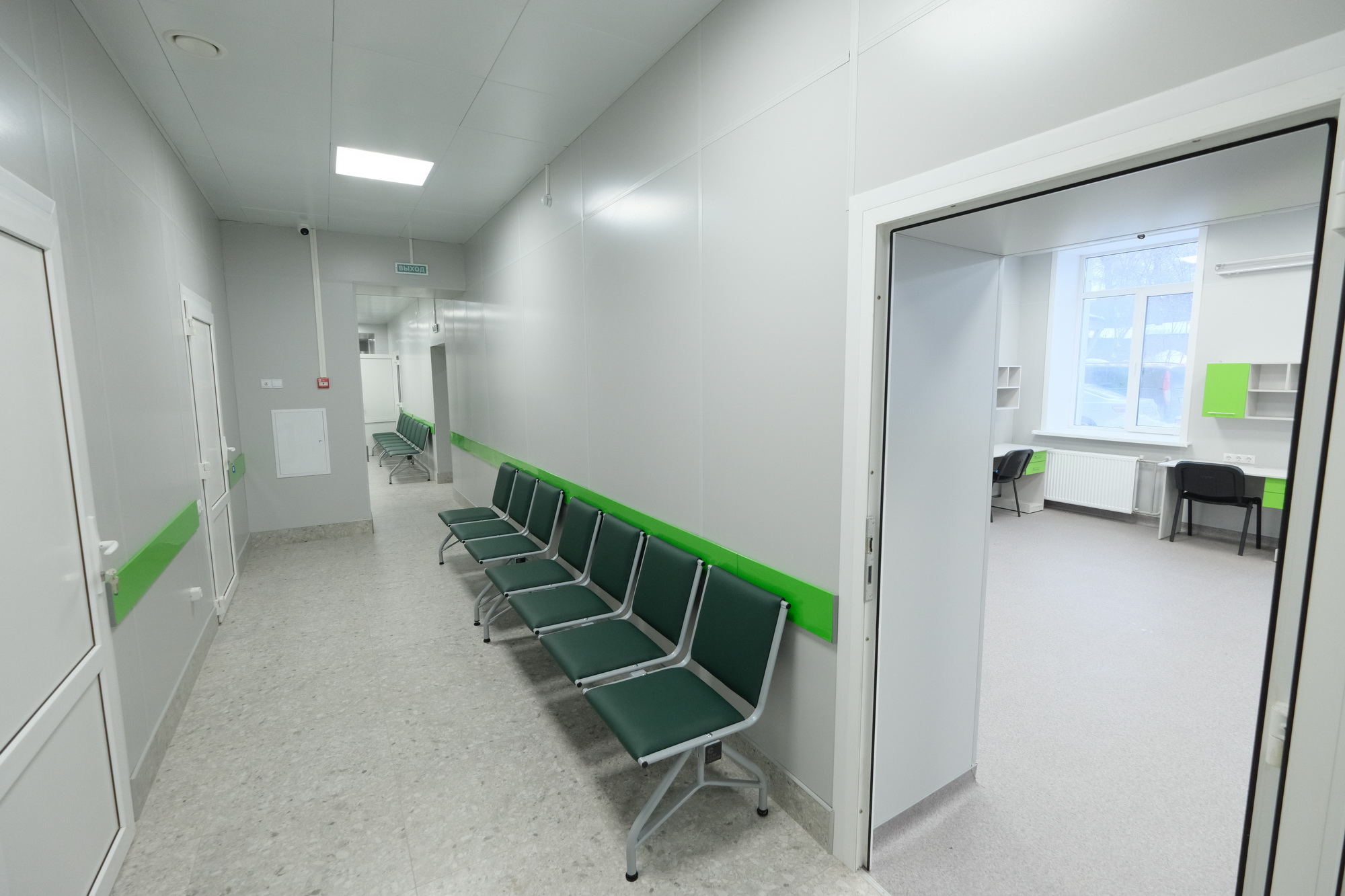 «Ремонт великолепный»: детскую стоматологию на Весенней готовят к открытию