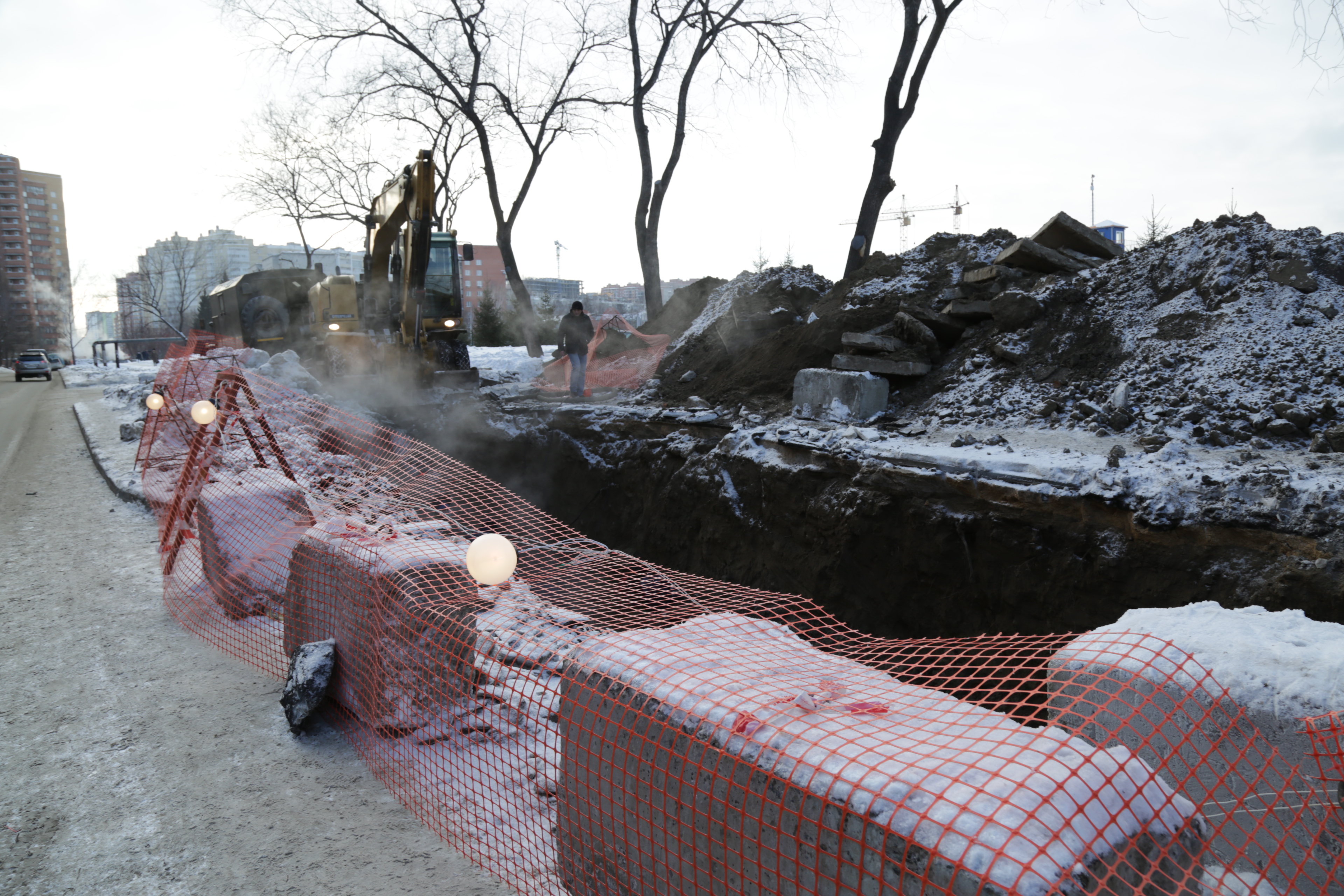 Восстановить участки после прошлогодних раскопок потребовал мэр Кудрявцев