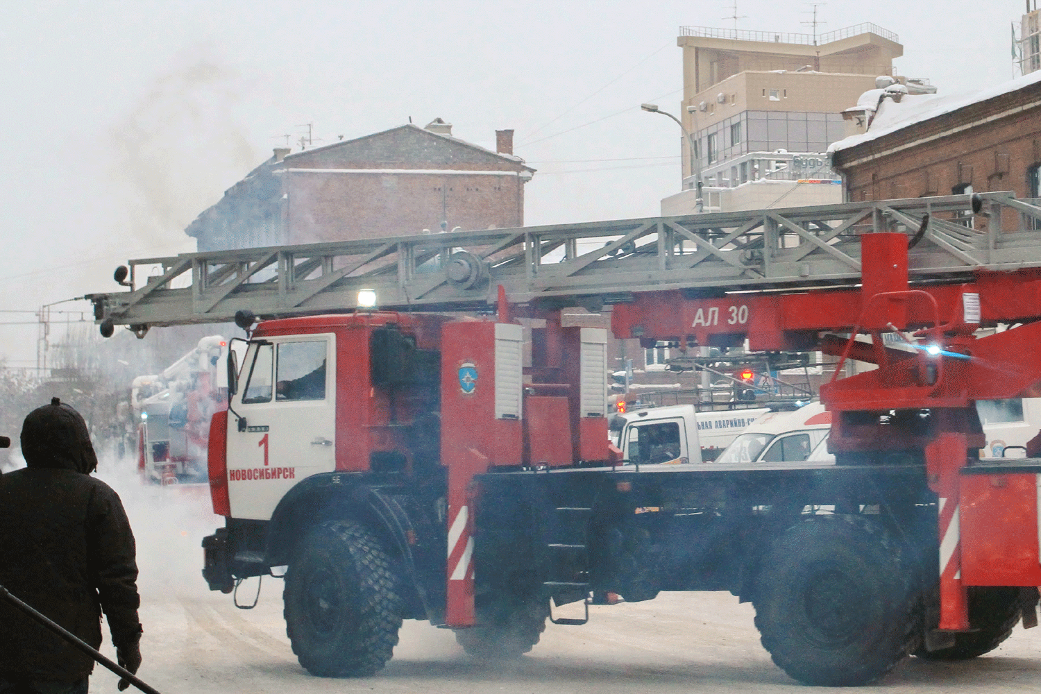 За неделю на пожарах в Новосибирске погиб один человек, двое пострадали