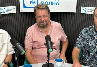 Однажды в Новосибирске: пьяный бюджет, учредилка и игры в демократию