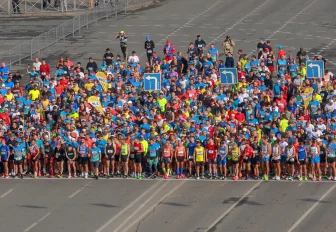 Игроки КХЛ выйдут на дистанции Сибирского фестиваля бега