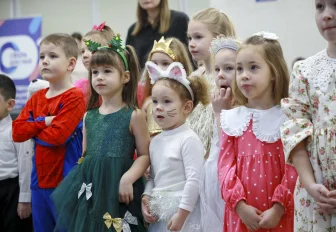 Новогодние мечты 58 детей с ОВЗ исполнили новосибирские бизнесмены