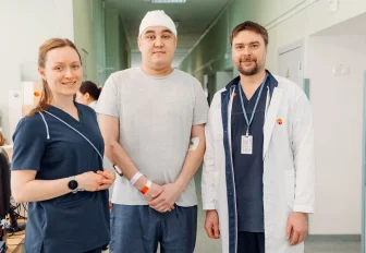 В Новосибирске пациента с тромбами спасли от смертельной опухоли в голове