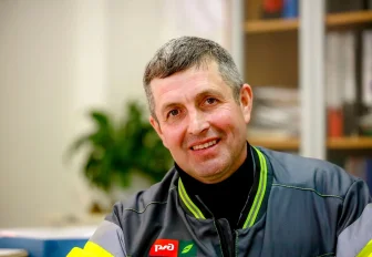 В жару работать тяжелее, чем в минус 40 — слесарь вагонного депо Новосибирска