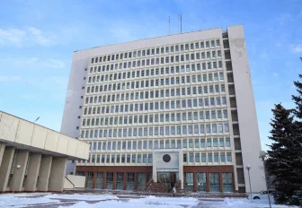 Для ремонта фасада здания заксобрания в Новосибирске ищут проектировщика