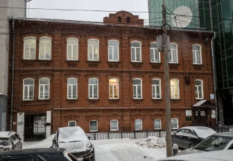 Окутанный легендами дом-памятник на Чаплыгина продали инвестору