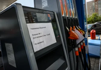 На новосибирских АЗС отменили приоритет заправки экстренных служб по часам