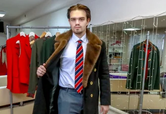 «Вдохновился стилем Николая II»: местный дизайнер одевает мужчин в соболя