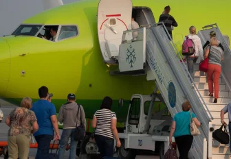 Медсестра из Краснообска помогла пассажирке во время полёта