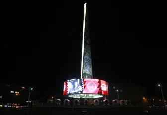 Экран вокруг стелы трудовой доблести погаснет на площади Калинина