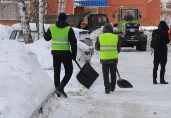 Новосибирская неделя: вывоз снега, самокаты в ПДД и память о Покрышкине
