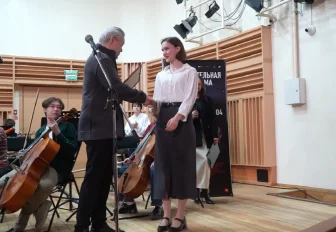 Репин учредил стипендию для юных талантов: её получили четыре студентки