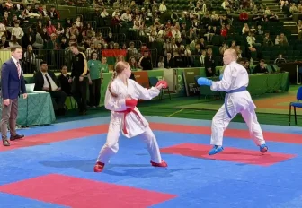 Около двух тысяч каратистов борются за «Кубок Успеха» в Новосибирске 