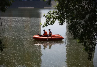 Новосибирские спасатели усилили патрулирование Оби и водоёмов из-за жары