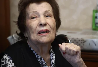 Новосибирскую пенсионерку после комы обеспечили сиделками