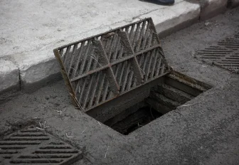 Ливневую канализацию построят на Петухова в Новосибирске до 31 марта