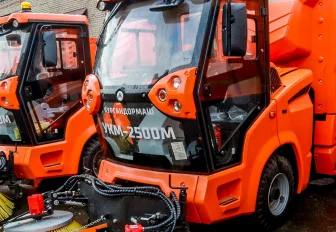 Первая партия спецтехники для уборки улиц пришла в Новосибирск