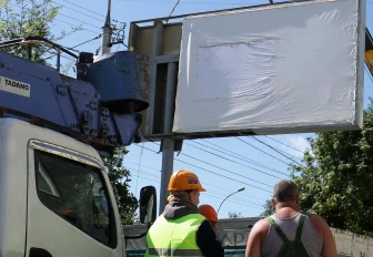 Уголовное дело о незаконных рекламных щитах возбудили в Новосибирске