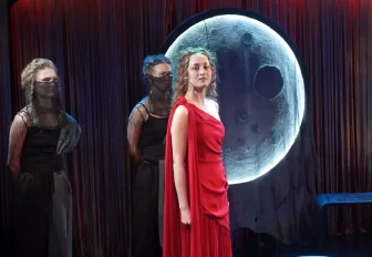 Античную фантасмагорию с демоницей Лилит показал театр Афанасьева