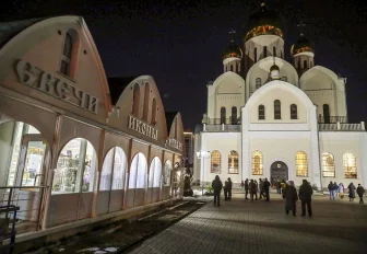 Радости и согласия пожелал мэр Кудрявцев новосибирцам в Пасху